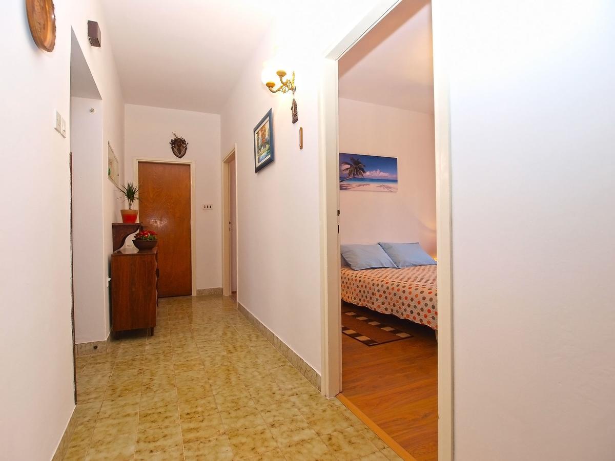 Apartments Blazenka 1270 Pula Exterior photo
